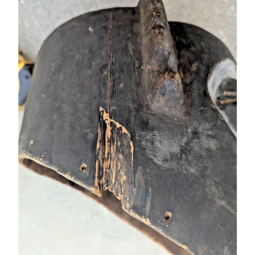 African Tribal Helmet Mask Makonde ? Carved Lightweight Wood As Is - Picture 13 of 16